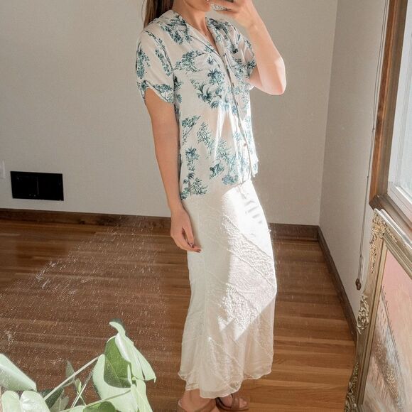 Anthropologie Maeve Jungle Print Short Sleeve Button Down Size XS - Picture 2 of 9